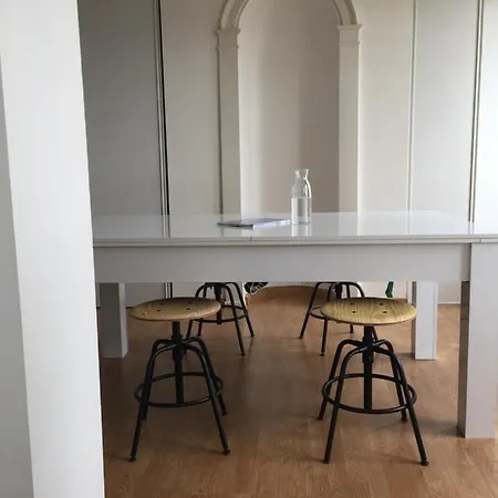 Bel Dans Le Centre Historique De